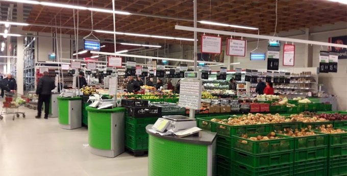 Гіпермаркет FOZZY у Кременчуці