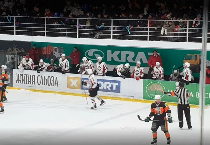 Льодова арена «Айсберг» у Кременчуці