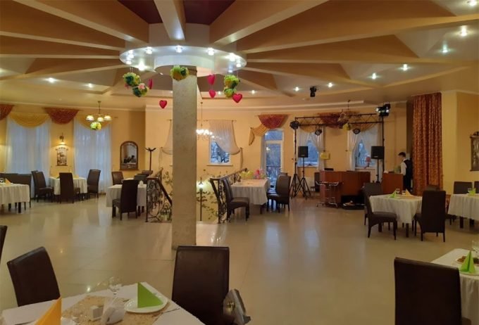 Кафе Шалена Бджілка