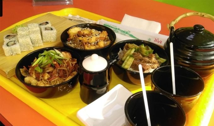 Суші-кафе Акваріум, доставка їжі