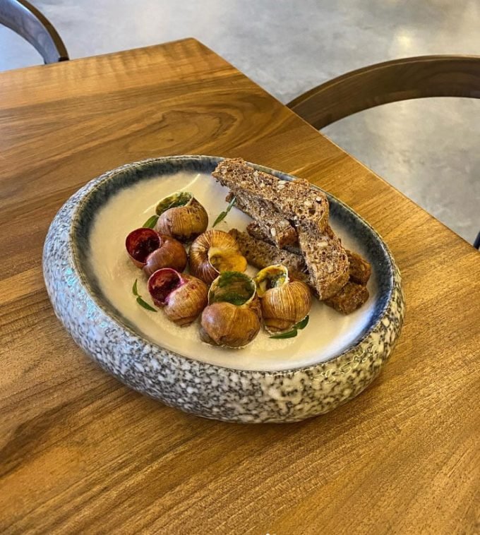 Ресторан азіатської кухні DUST від Kofan