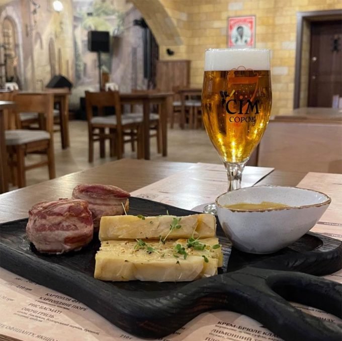 Сім сорок – пивний ресторан