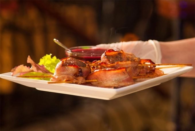 Кафе Шалена Бджілка