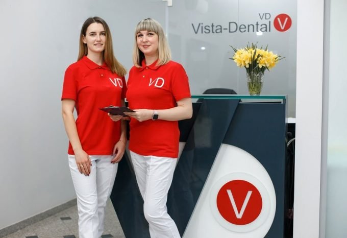 Центр стоматологии и пластической хирургии Vista-Dental