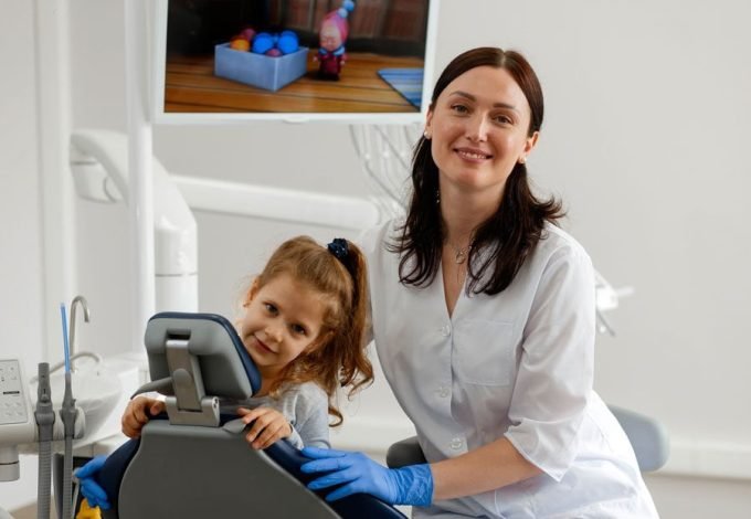 Центр стоматологии и пластической хирургии Vista-Dental