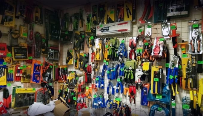 Магазин 100 замків