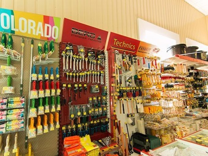 Магазин стройматериалов Поло на Раковке