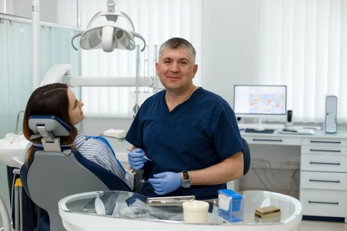 Центр стоматологии и пластической хирургии Vista-Dental