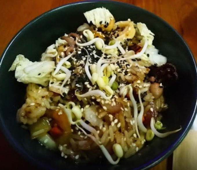 Азійське кафе Dao Noodle Bar