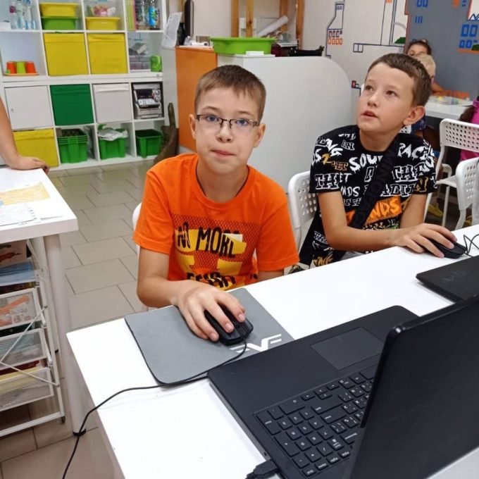 Навчальний центр Клас